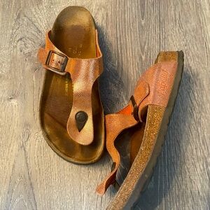 Papillio by Birkenstock women metallic sandal - Size 6